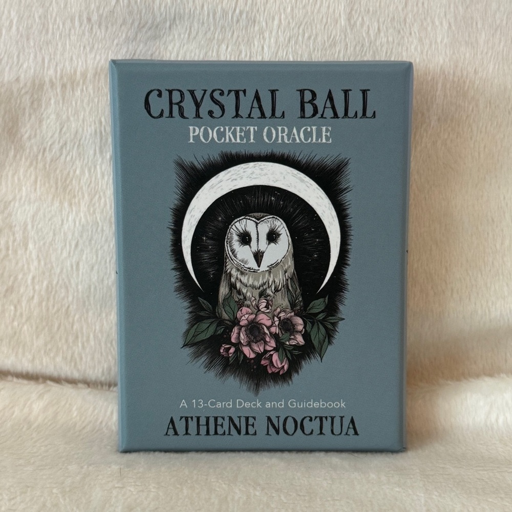 Crystal Ball pocket oracle